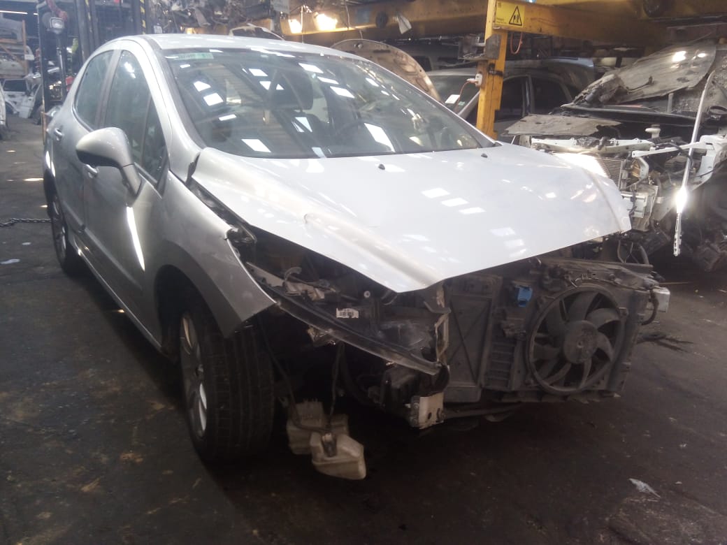  Peugeot 308 2011    EN DESARME